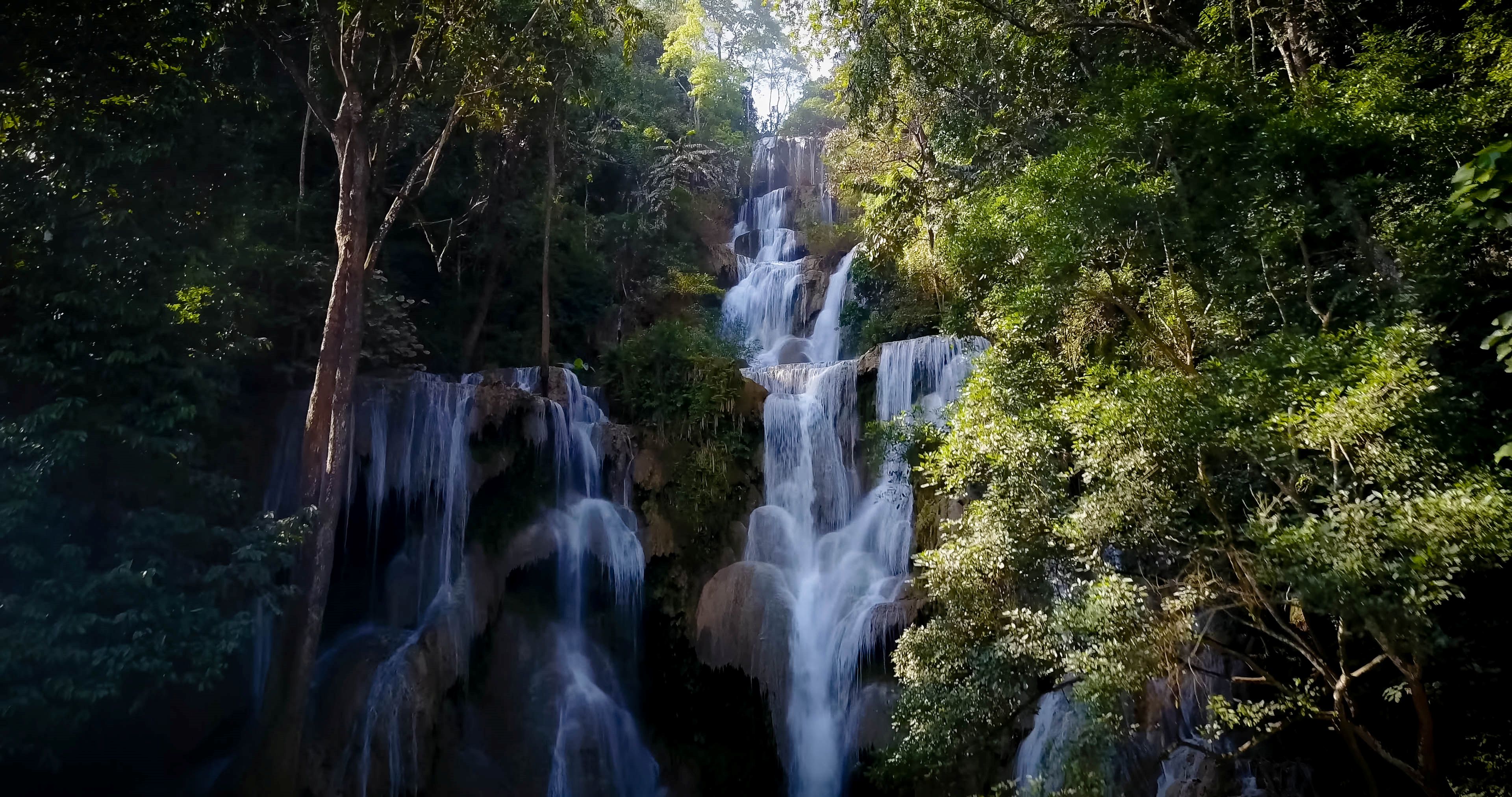 น้ำตกตาดกวางสี