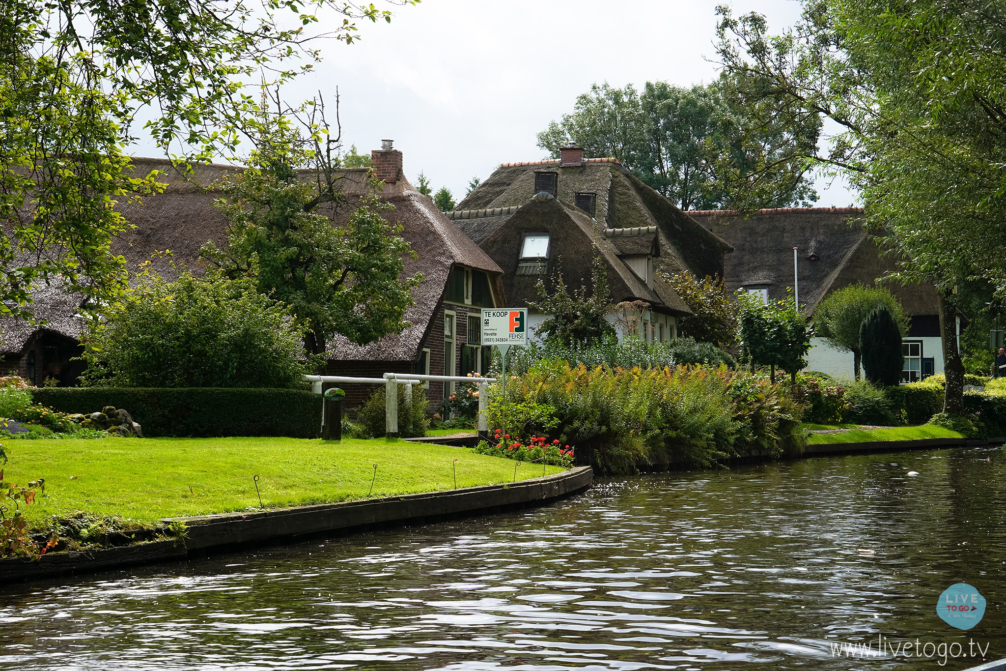 หมู่บ้านกีธูร์น GIETHOORNDSC09511_fb